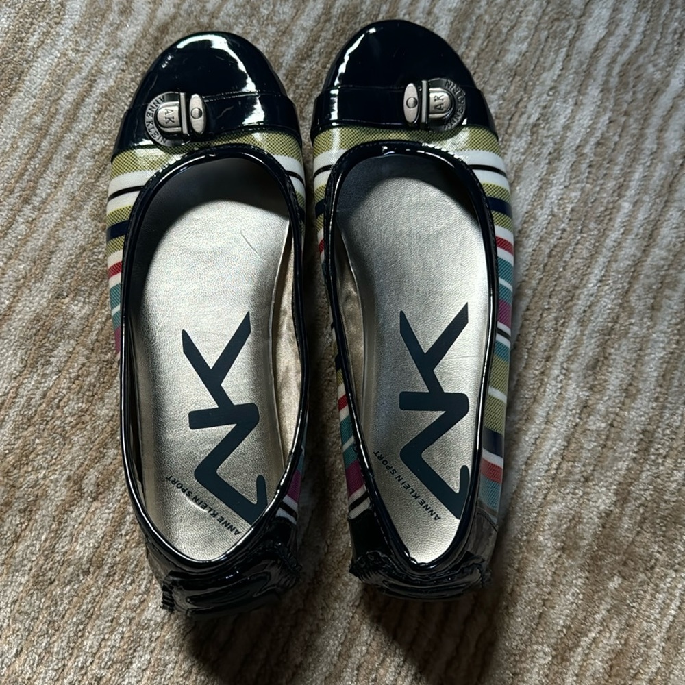 Anne Klein Multi Color Striped Ballet Slipper 7.5